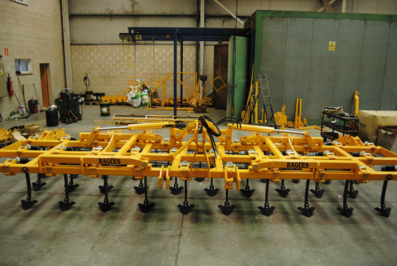 dechaumeur a dents frontal